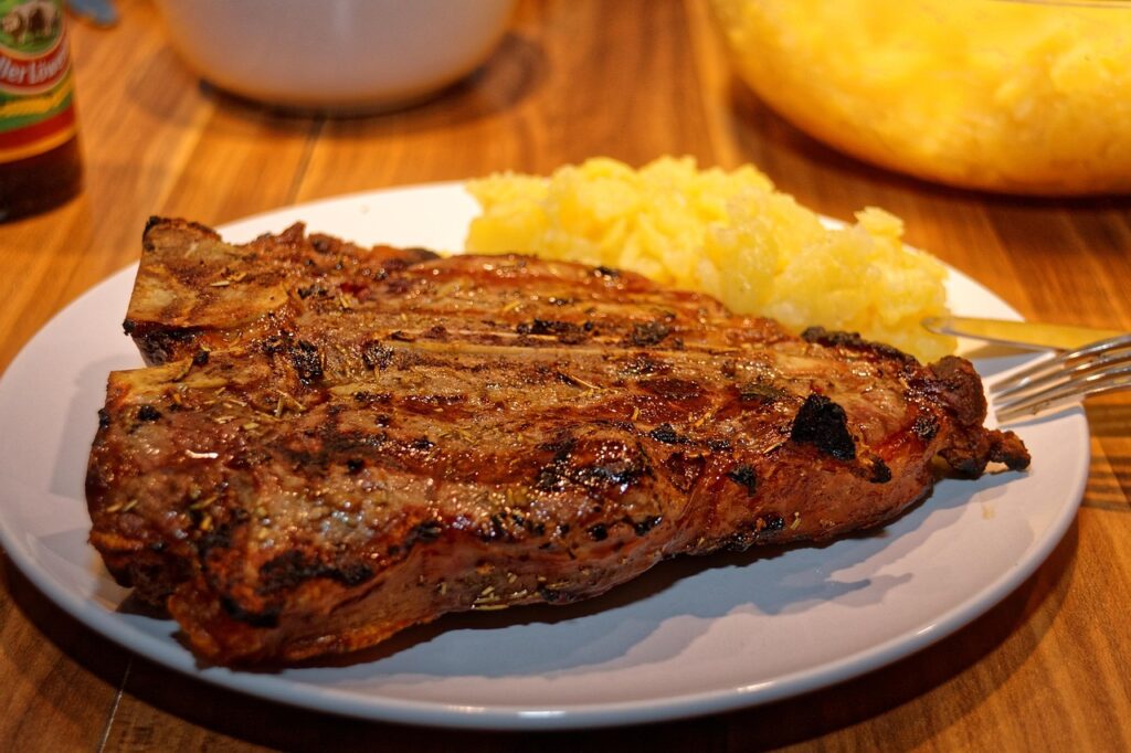 t-bone, steak, flesh, grill, t-bone steak, potato salad, plate, cutlery, meal, food, beef, t-bone, t-bone, steak, steak, steak, steak, steak, t-bone steak, t-bone steak