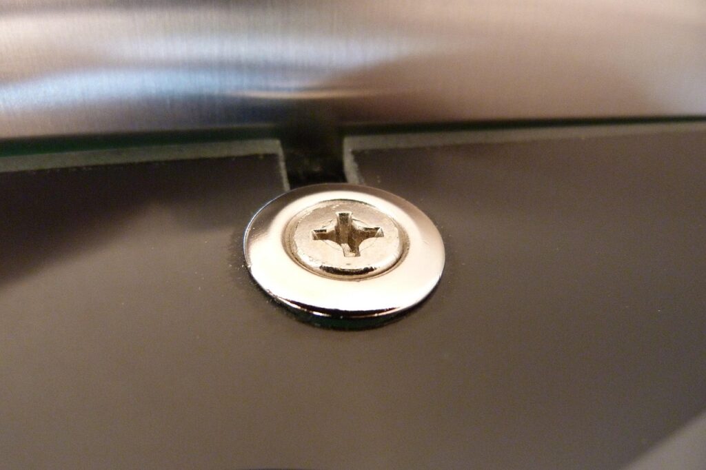 fixation, screw, macro, aluminum, steel, chromium, cruxiform, brilliant