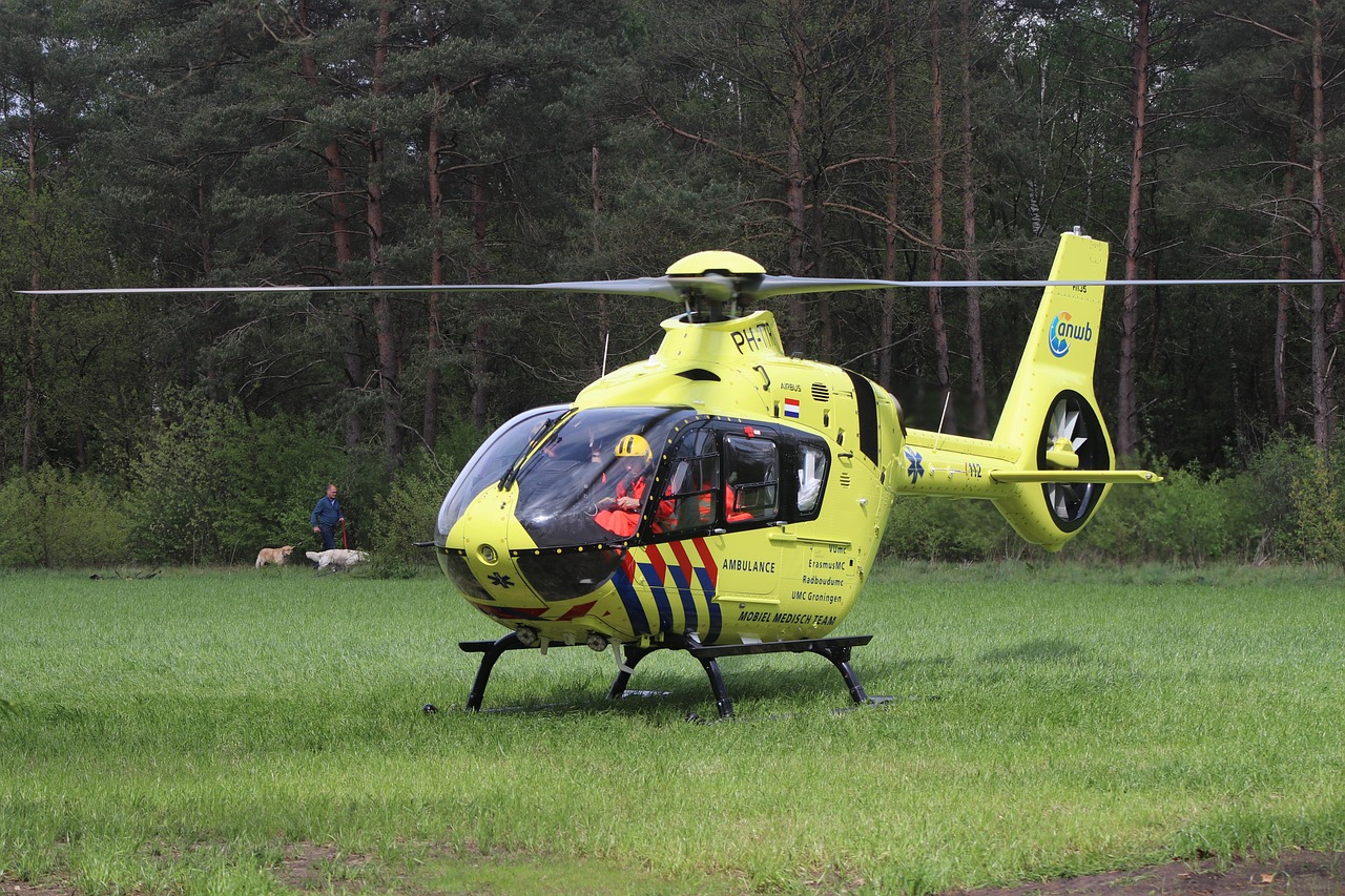 trauma helicopter, ambulancehelikopter, art, ambulance, medical, emergency, to save, siren