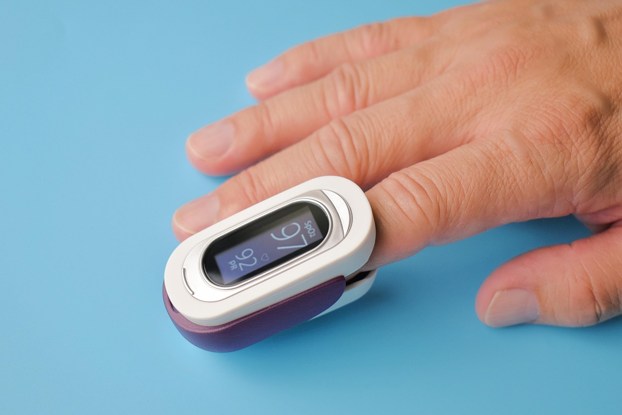 pulse oximeter, medical, finger, pulse ox, healthcare, blood oxygen level, covid19, monitoring, fingertip, hand, closeup, pulse oximeter, pulse oximeter, pulse oximeter, pulse oximeter, pulse oximeter