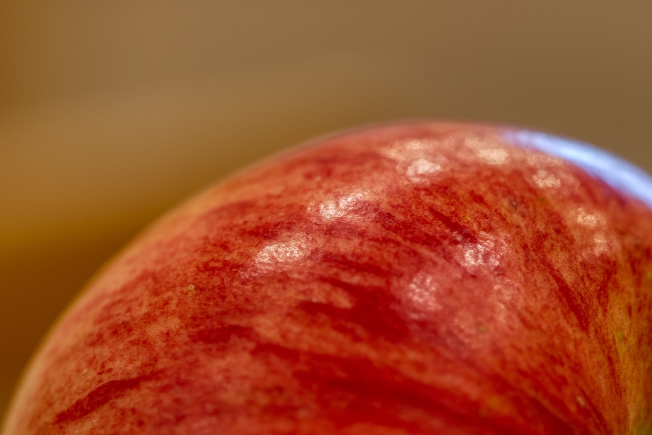 apple, fruit, surface, red, food, nikon, d750, aperture 9, iso 100, 105mm, third second