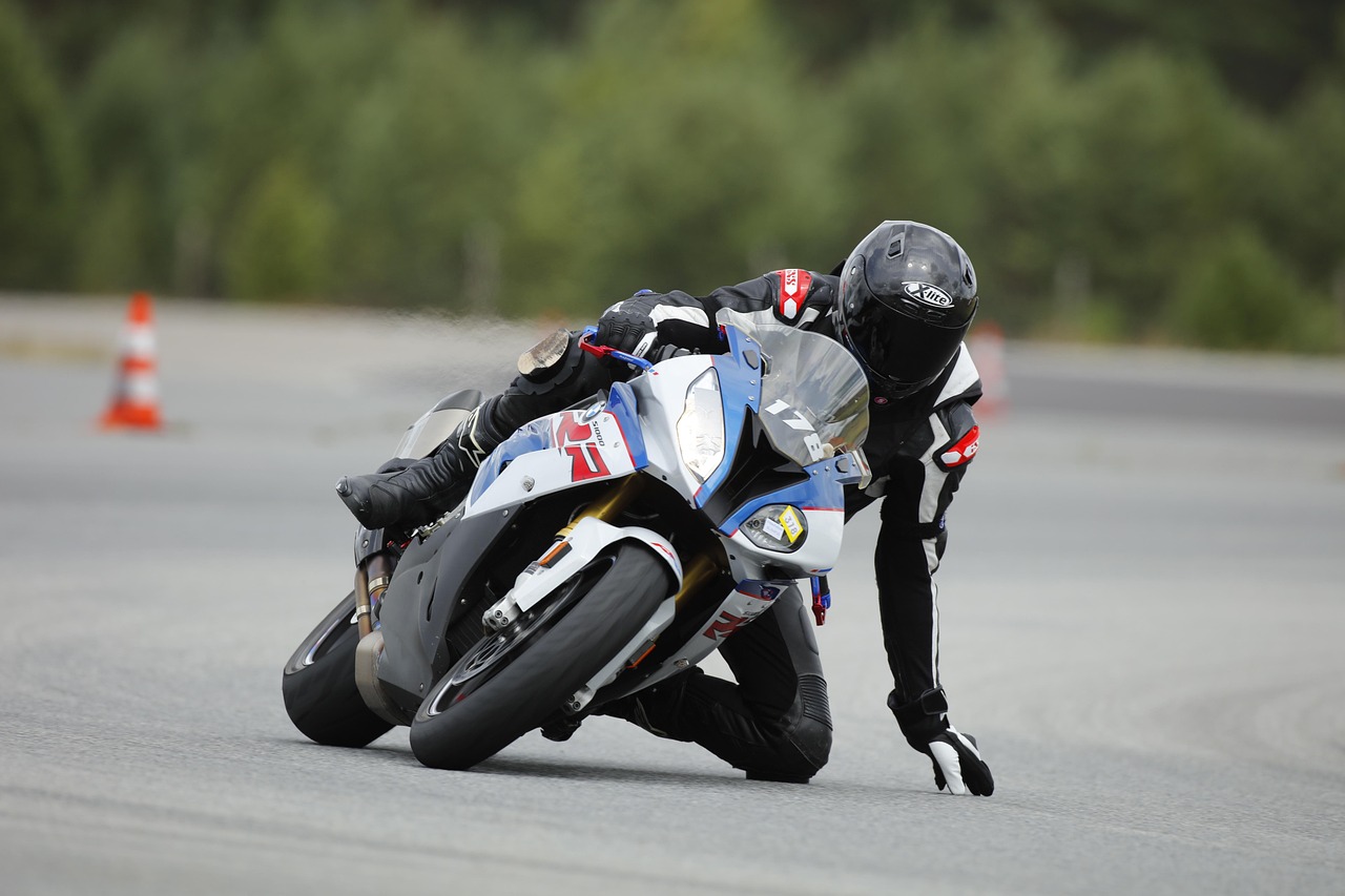 motorcycle, race track, bmw s1000rr, knee loops, double r, k46, m-colors, knee down, racetrack, race bike, johann löwen, bmw s1000rr, bmw s1000rr, bmw s1000rr, bmw s1000rr, bmw s1000rr
